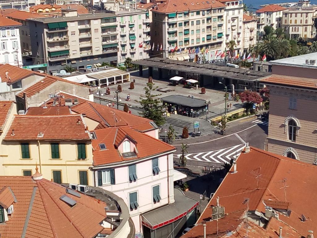 Apartmán Da Cipollina In Pieno Centro Sanremo Exteriér fotografie